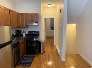 26 Cooper St #1A, Boston, MA 02113