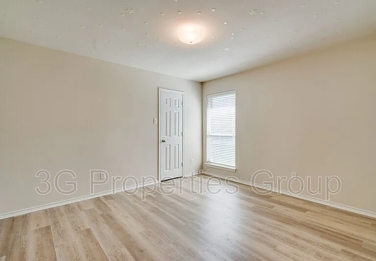 5208 Brookside Dr — Photo 22