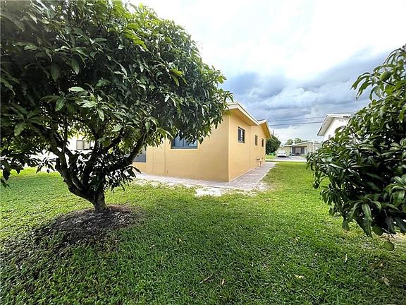3rd image of 6874 NW 26th St