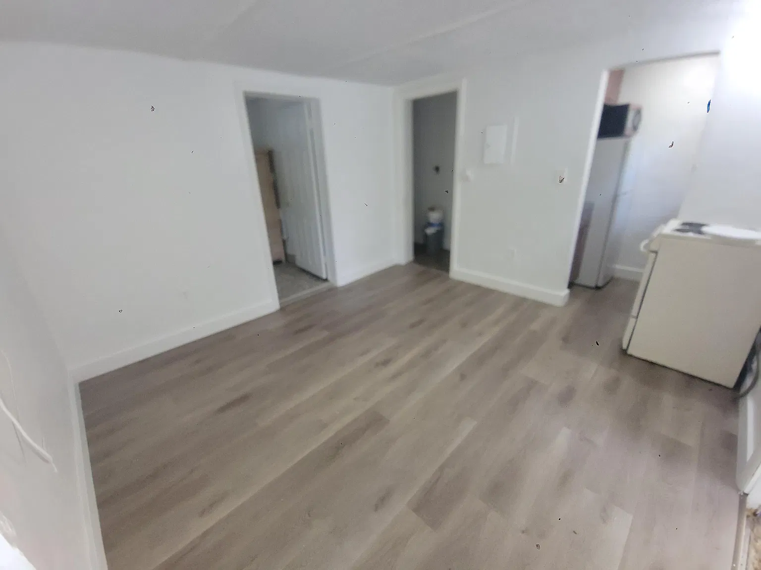 2417 Hayes St — Photo 3