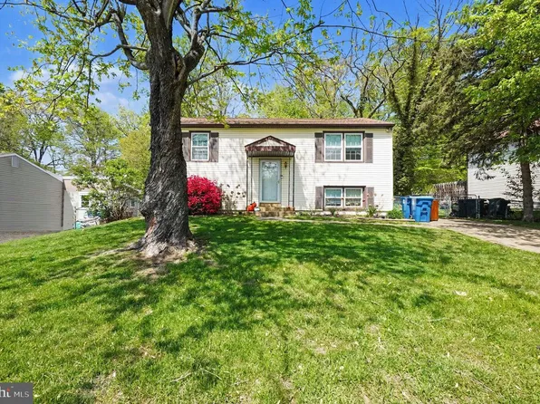122 W Village Rd, Elkton, MD 21921