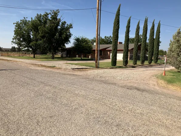 5103 Sioux Rd, Carlsbad, NM 88220