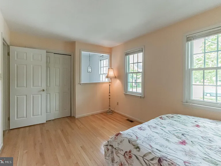 604 Hillary Ct — Photo 20
