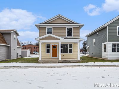 620 Hazen St, Grand Rapids, MI, 49507