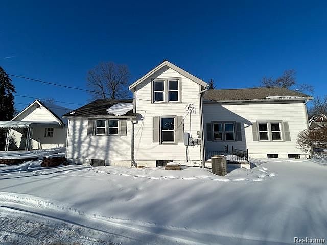 1st image of 147 N Broadway St
