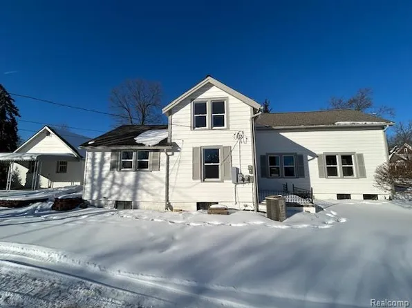 147 N Broadway St, Lake Orion, MI 48362