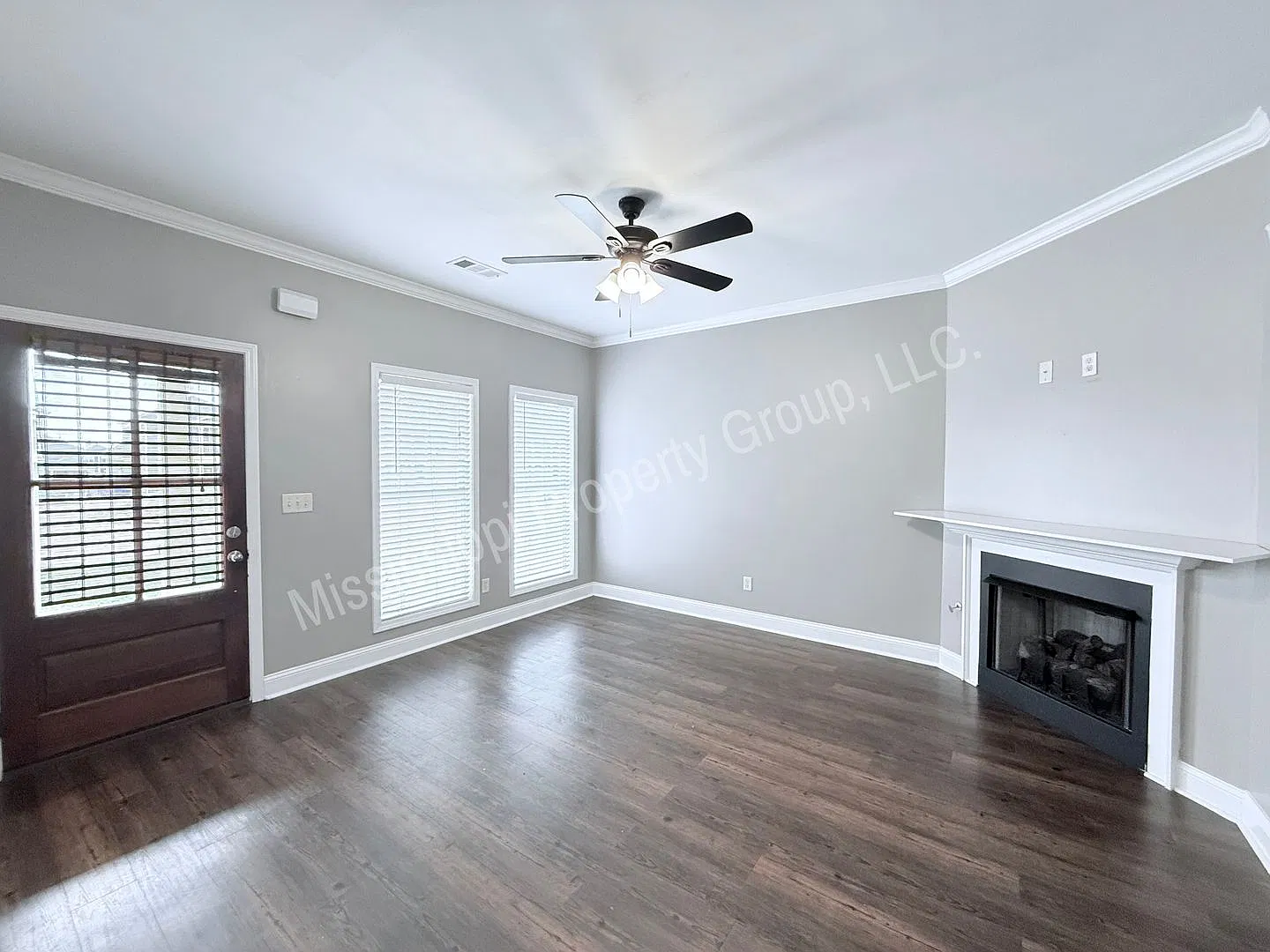 3BR/2.5BA For Rent — Photo 3