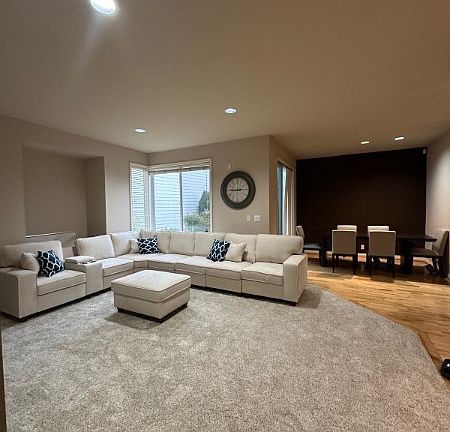 3rd image of 19130 NE 65th Way