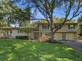 526 Chisholm Trl, Cincinnati, OH 45215