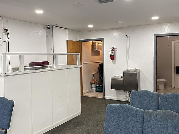 5th image of 3100 Ford Road