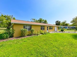 6013 Maple Ln, Tampa, FL 33610