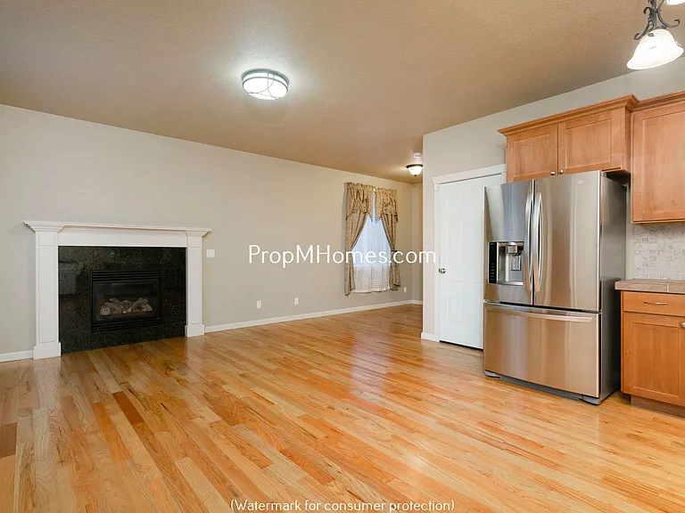 17265 Padova Ct — Photo 2