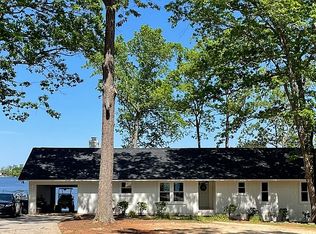 471 Greenetree Ln, Lexington, SC 29072