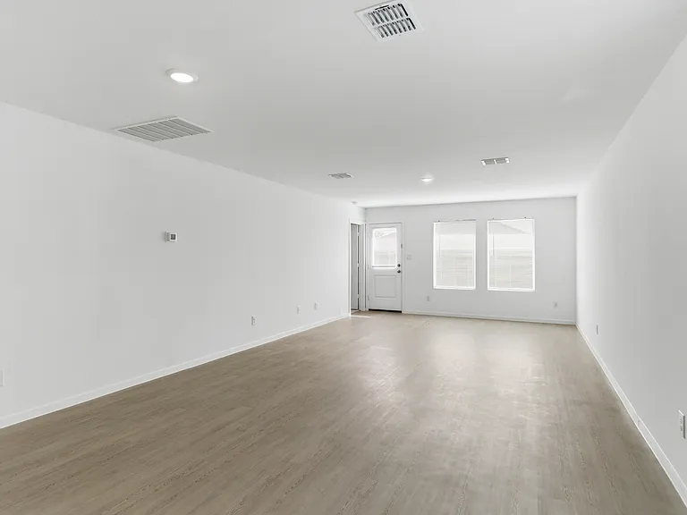 3120 Burmese St — Photo 12