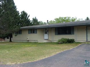 821 W Omaha St, Washburn, WI 54891