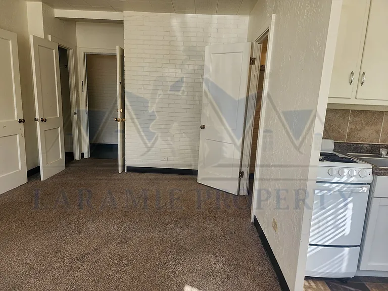 1010 Grand Ave #2 — Photo 8