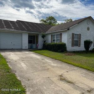 1005 Birch Court, Morehead City, NC, 28557