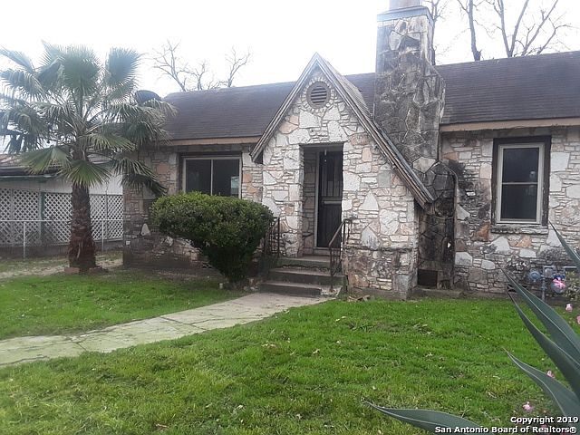1st image of 326 Hearne Ave