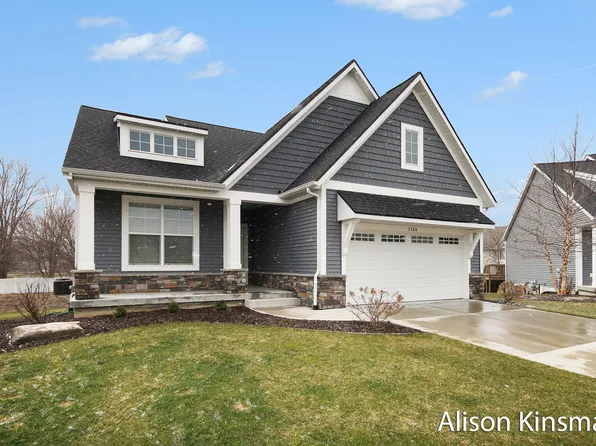2764 Woodhaven Ct SW, Byron Center, MI 49315