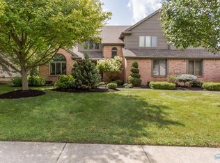 4835 Country Walk Ln, Sylvania, OH