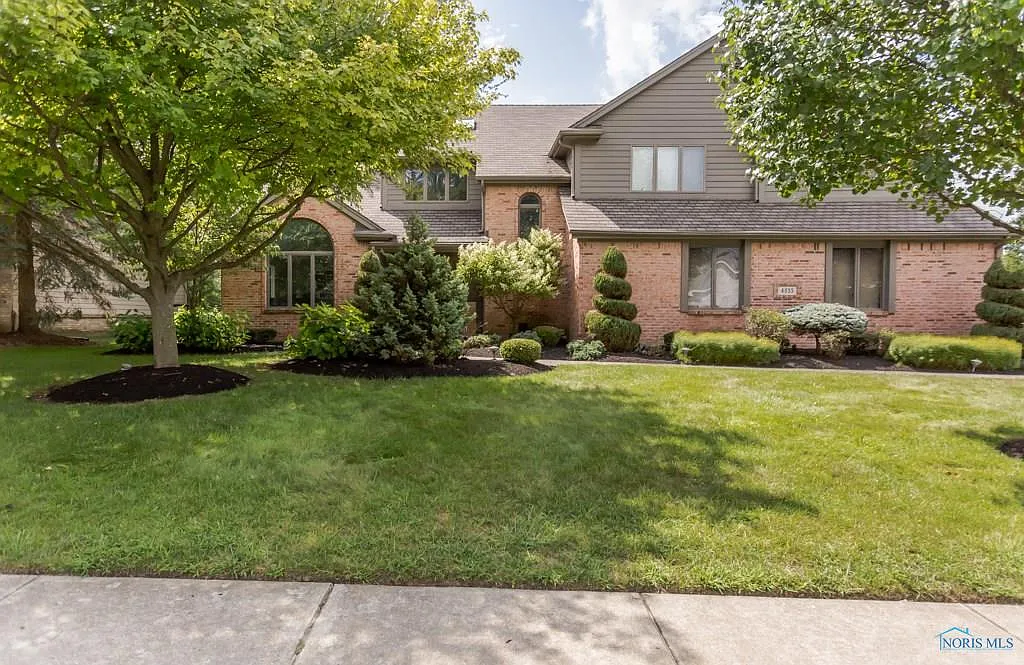 4835 Country Walk Ln photo 1
