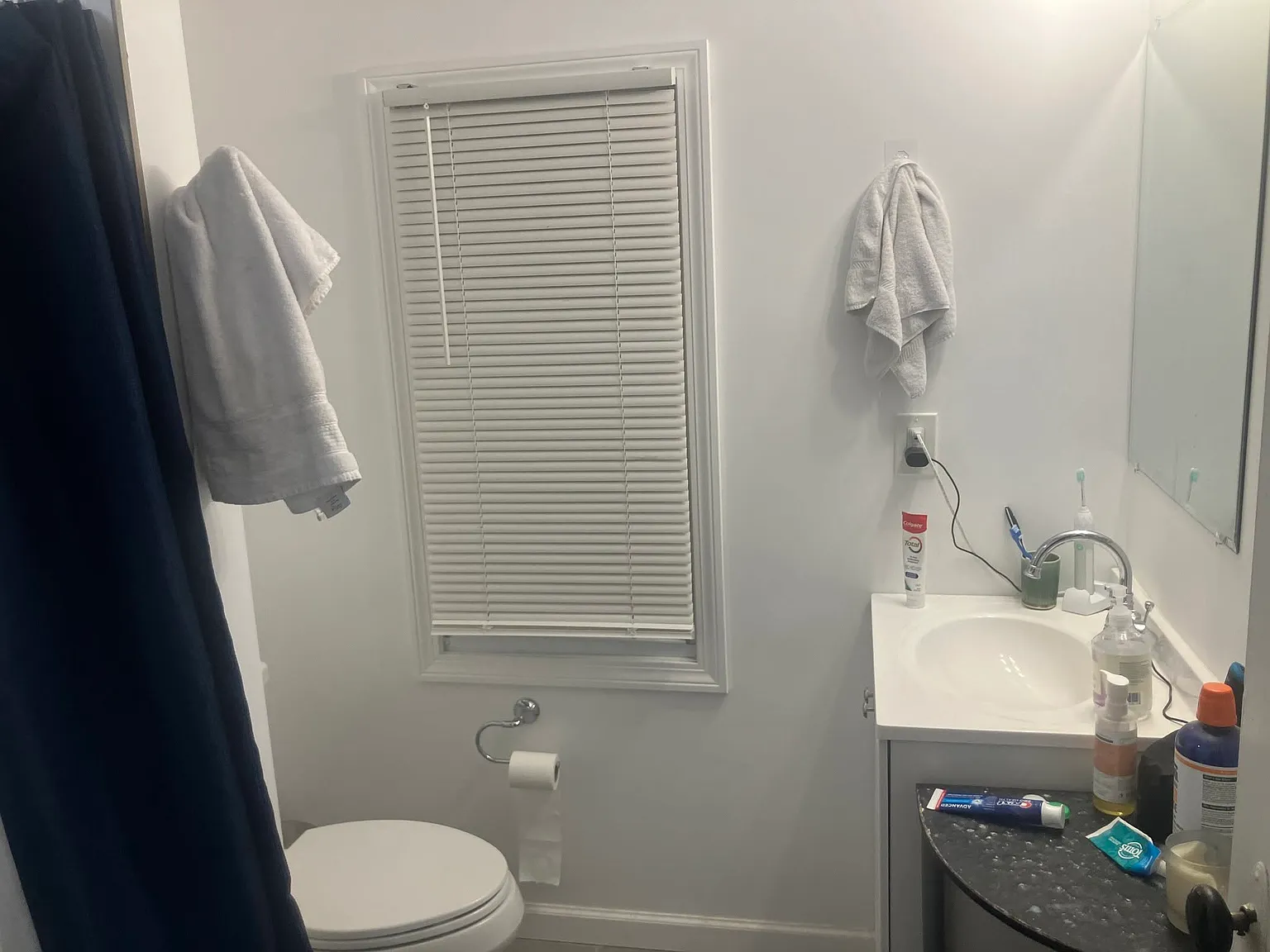 1 bed, 950 sqft, $1,050 — Photo 2