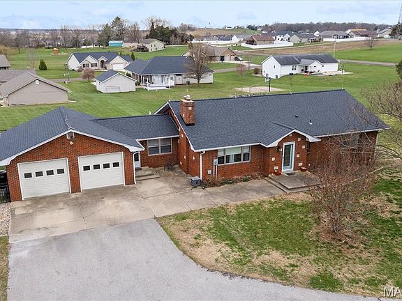 4th image of 2712 Vulliet Rd