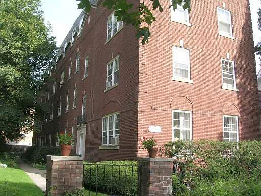 1st image of 332 Wesley Ave APT 1D