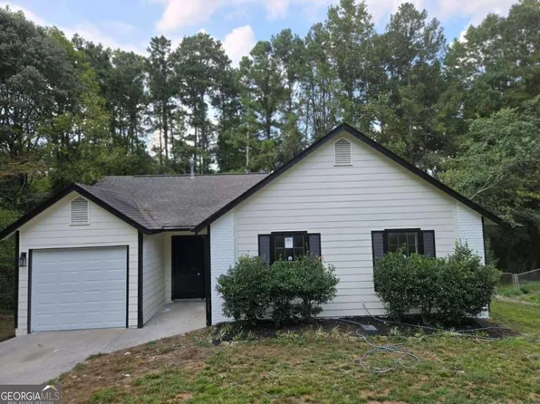 2884 Kevin Ln, Jonesboro, GA 30236