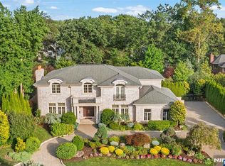 45 Marjorie Ter, Englewood Cliffs, NJ 07632