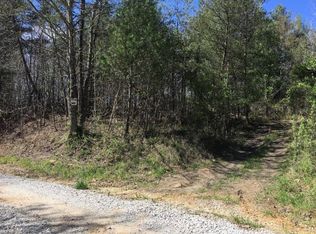 Wolf Creek Rd, Robbins, TN 37852
