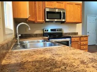 414 Sunnyside St, Staunton, VA 24401