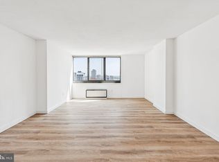 1420 Locust St APT 35G, Philadelphia, PA 19102
