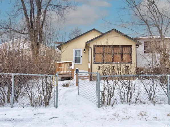 1035 Wallace STREET, Regina, SK S4N 3Y7