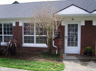 2643 NW Raleigh St UNIT 36, Portland, OR 97210