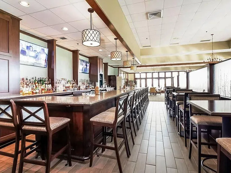 White Cliffs Country Club clubhouse lounge