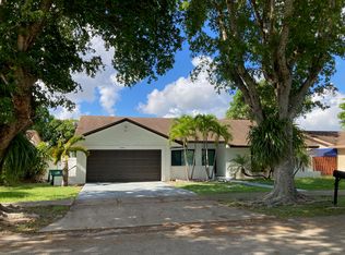 14044 SW 104th Ter, Miami, FL 33186