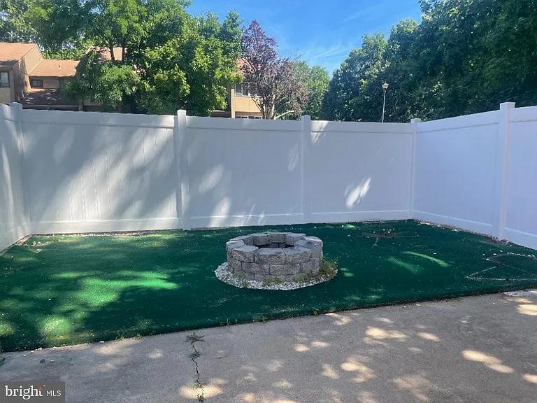 15251 Waterwheel Ter — Photo 24