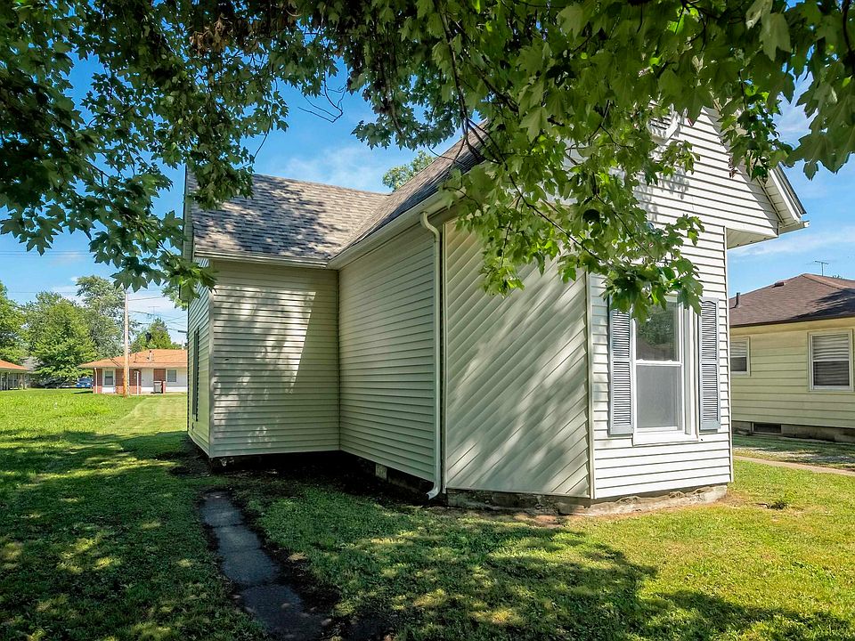 412 N 18th St, Herrin, IL 62948 Zillow