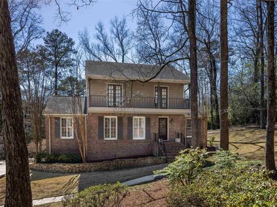 3716 Dover Dr, Mountain Brook, AL, 35223