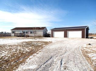 N6226 Pleasant View Rd, Plymouth, WI 53073