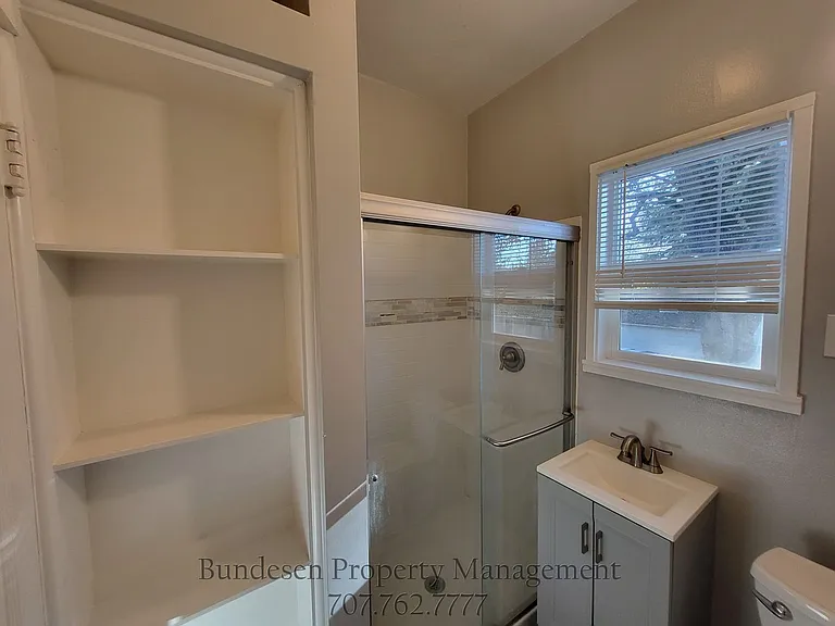 126 Leland St — Photo 10