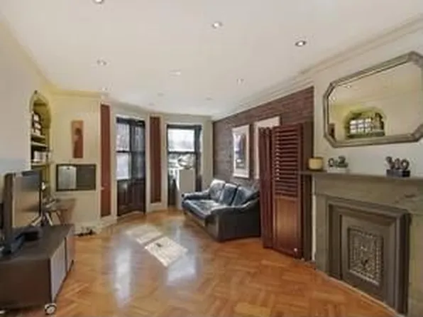 193 Sterling Pl, Brooklyn, NY 11238