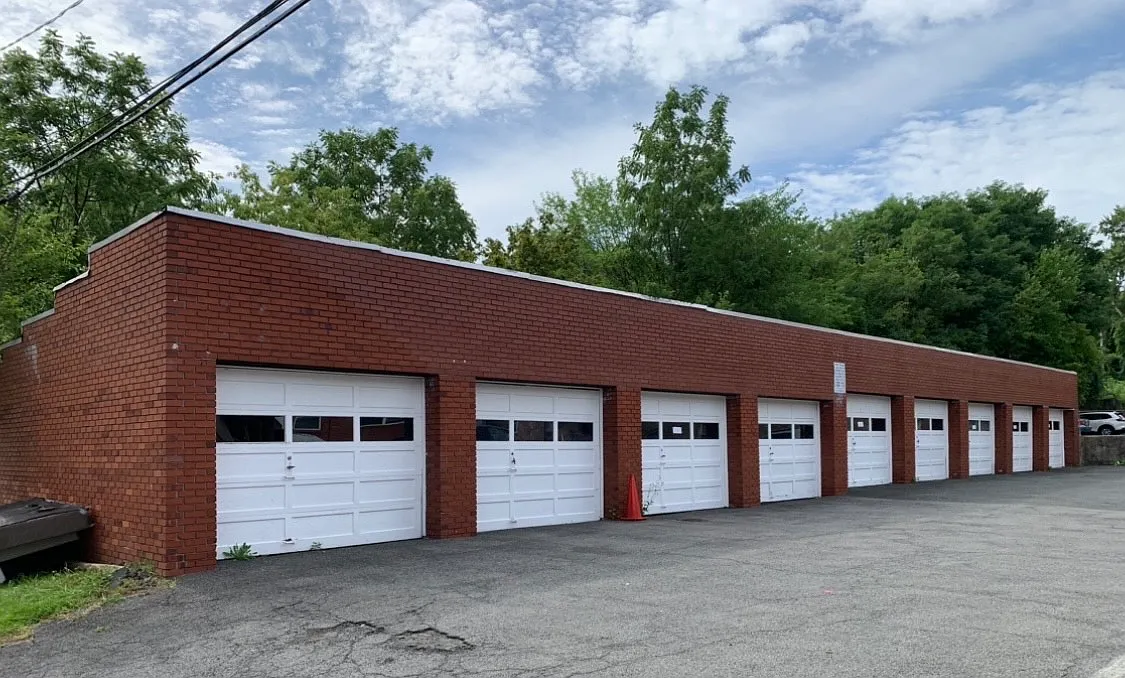 Building Photo - 187 S Allen St #3-7