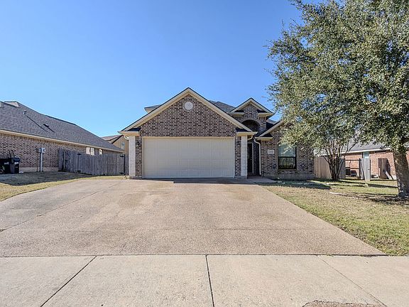 2nd image of 3309 Keefer Loop