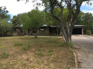 932 Toepperwein Rd, Converse, TX 78109