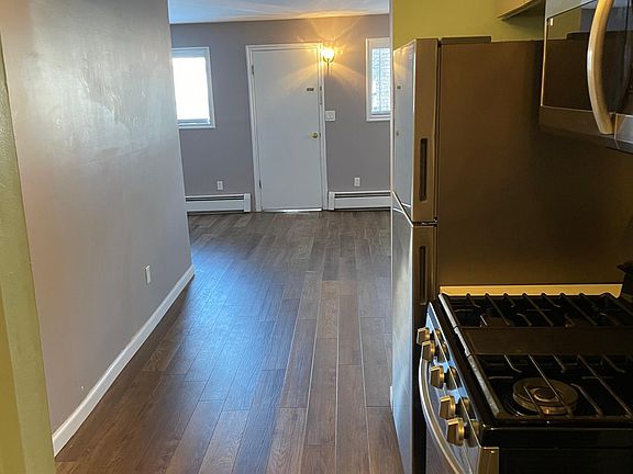5th image of 756 N Ogden St #2