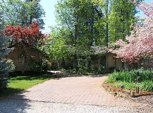 12111 Wells Dr, Grass Valley, CA 95949