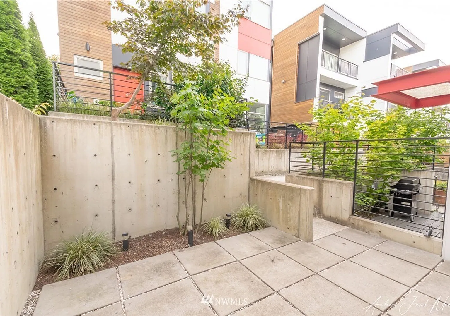 3Bd/2.5Ba Seattle Townhome — Photo 2
