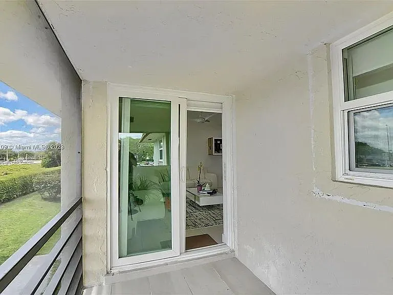 22745 SW 66th Ave #206 — Photo 20